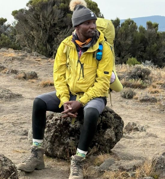 Emmanuel raymond (2) Emmanuel raymond (2)